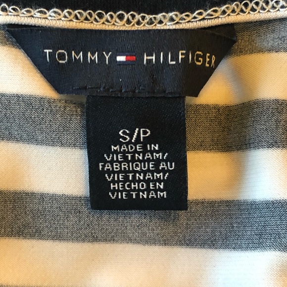 NWOT - TOMMY HILFIGER - CASUAL WRAP-AROUND DRESS - Picture 3 of 3